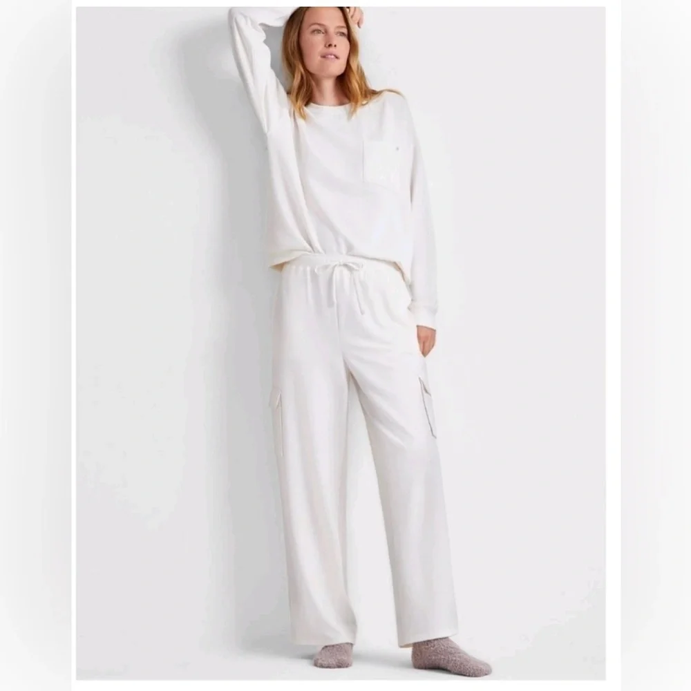 State of Day Women's Crewneck Long Sleeve Sweatshirt, Bright Sea Salt - Picture 3 of 10